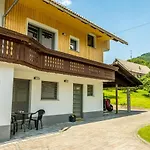 Apartmaji Jezerka *
