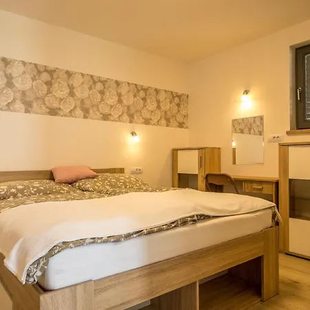 Apartmaji Jezerka * Bled