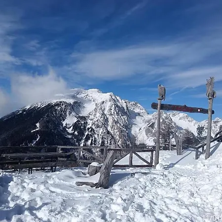 Apartmaji Jezerka Appartamento Bled