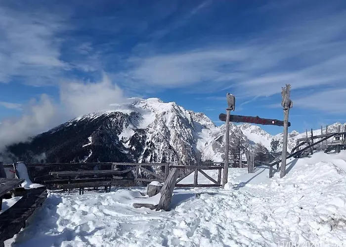 Apartmaji Jezerka דירה בלד